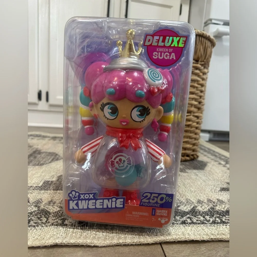 New XOX Kweenie Deluxe Kween of Suga 11